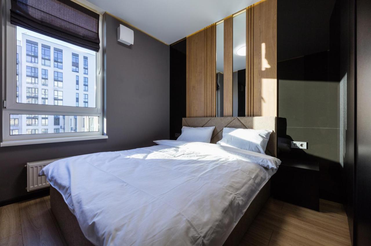Fayna Town - Loft Black - Nyvky Kijów Zewnętrze zdjęcie